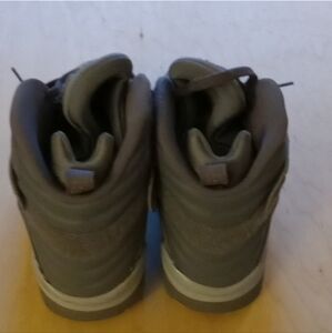 Retro Air Jordan/ Cool grey 8s...Size 12